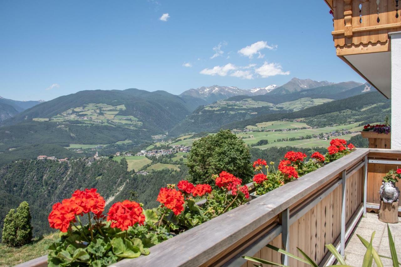 Forchnerhof Panorama - Dolomitenblick โรเดงโก ภายนอก รูปภาพ