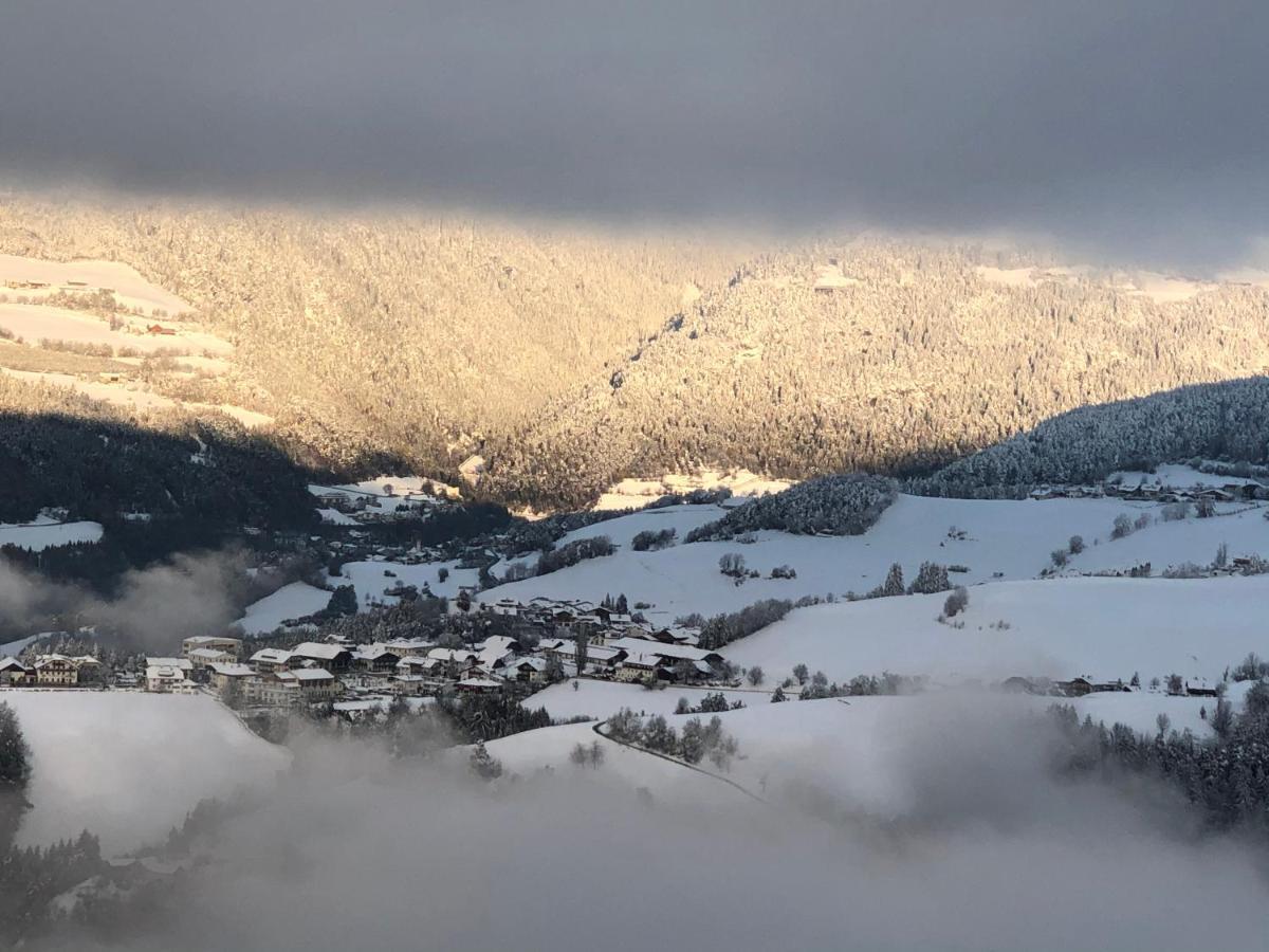 Forchnerhof Panorama - Dolomitenblick โรเดงโก ภายนอก รูปภาพ
